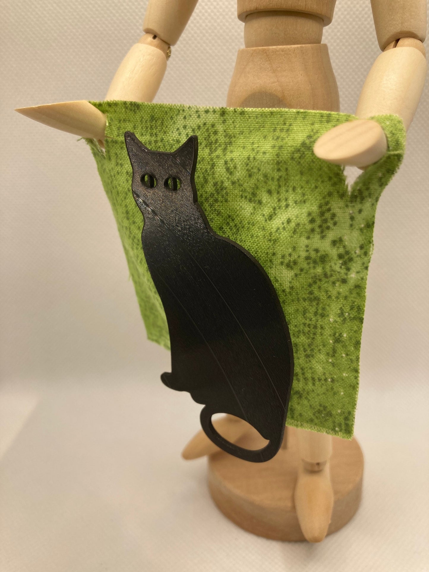 Cat upcycled vinyl record glasses holder brooch